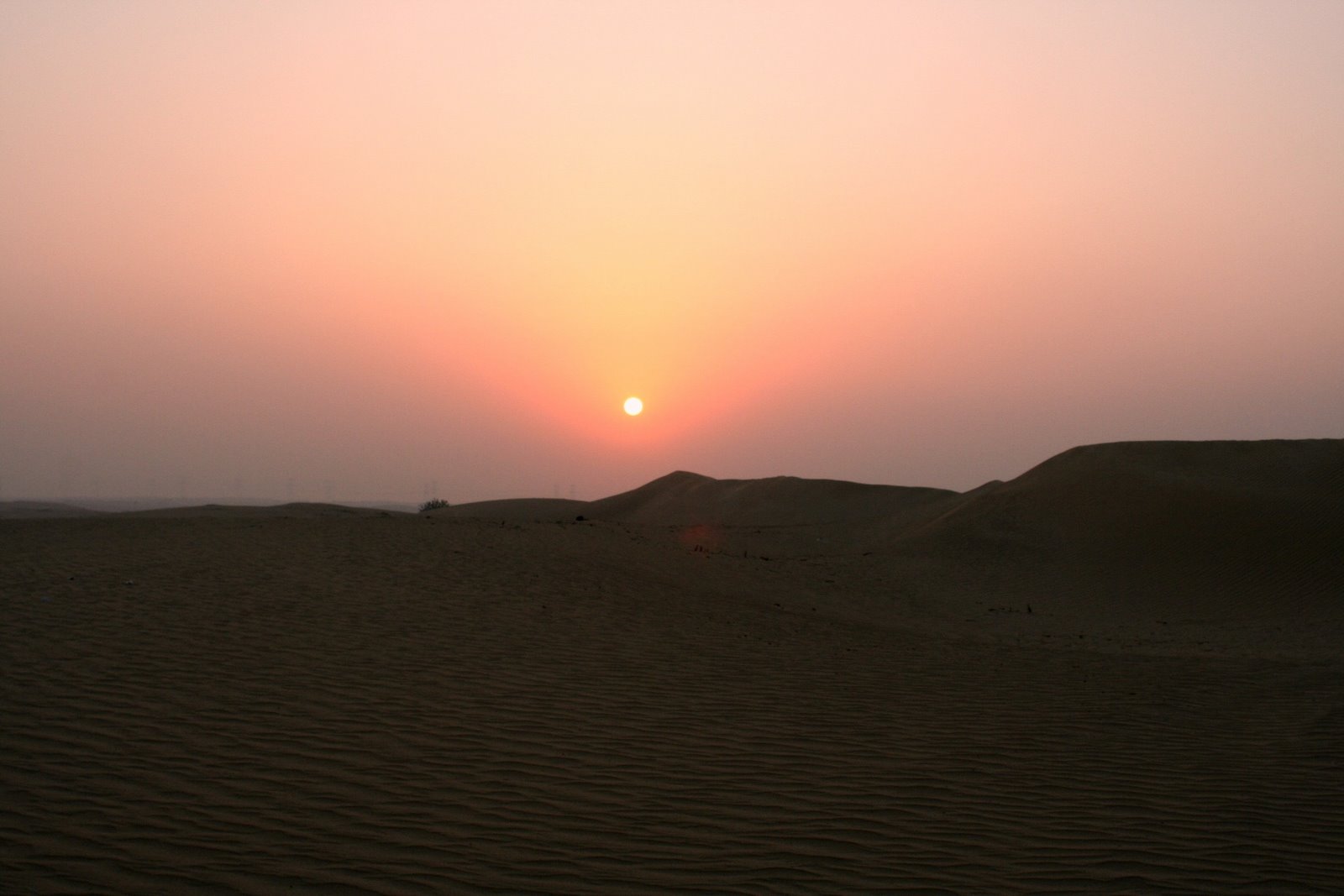 [Arabian+Desert+sunset+-+3+edit.jpg]