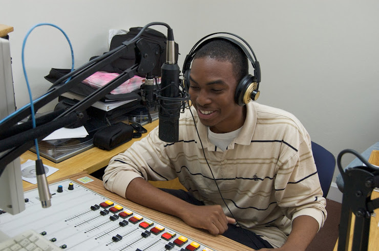 Dennis Philbert Broadcast Class