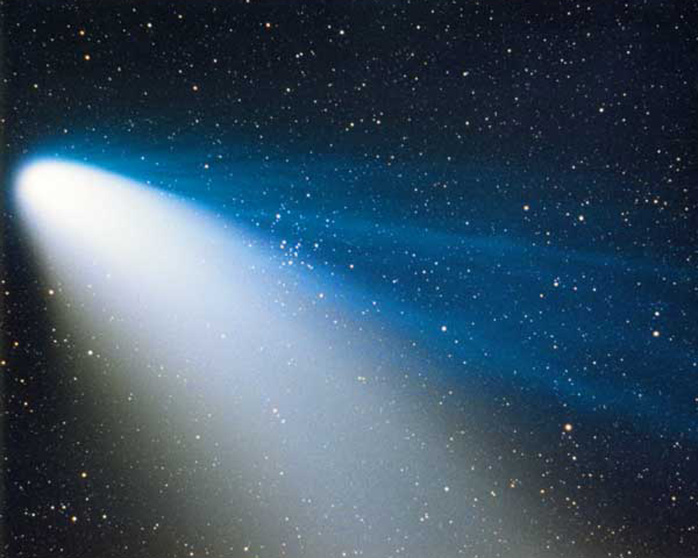 [Comet-Hale-Bopp.jpg]