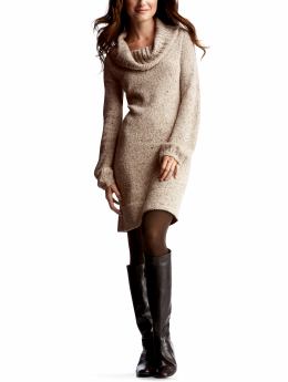 [2007.10.22+Gap+Sweater+Dress.jpg]