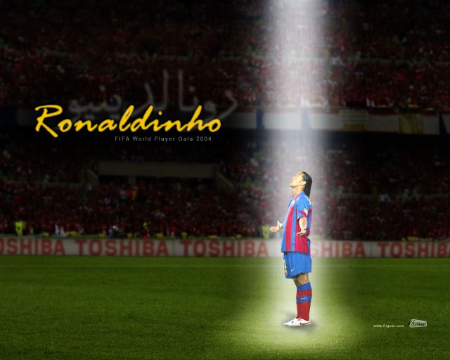 [Ronaldinho_1280x1024.jpg]