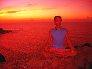 El Yoga de los sueños inicia una serie de yogas tántricos nombrados como los Seis Yogas de Naropa.