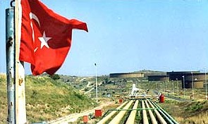 [Turkish+flag+pipeline.jpg]