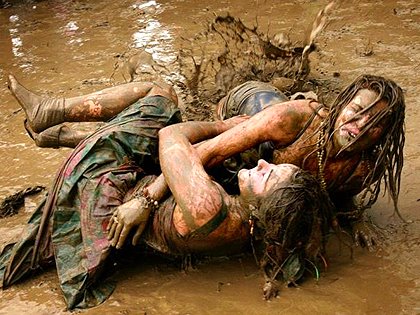 [mud+wrestling.jpg]