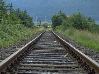 [railroad.jpg]