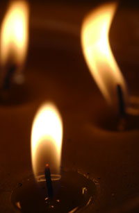 [candles.jpg]