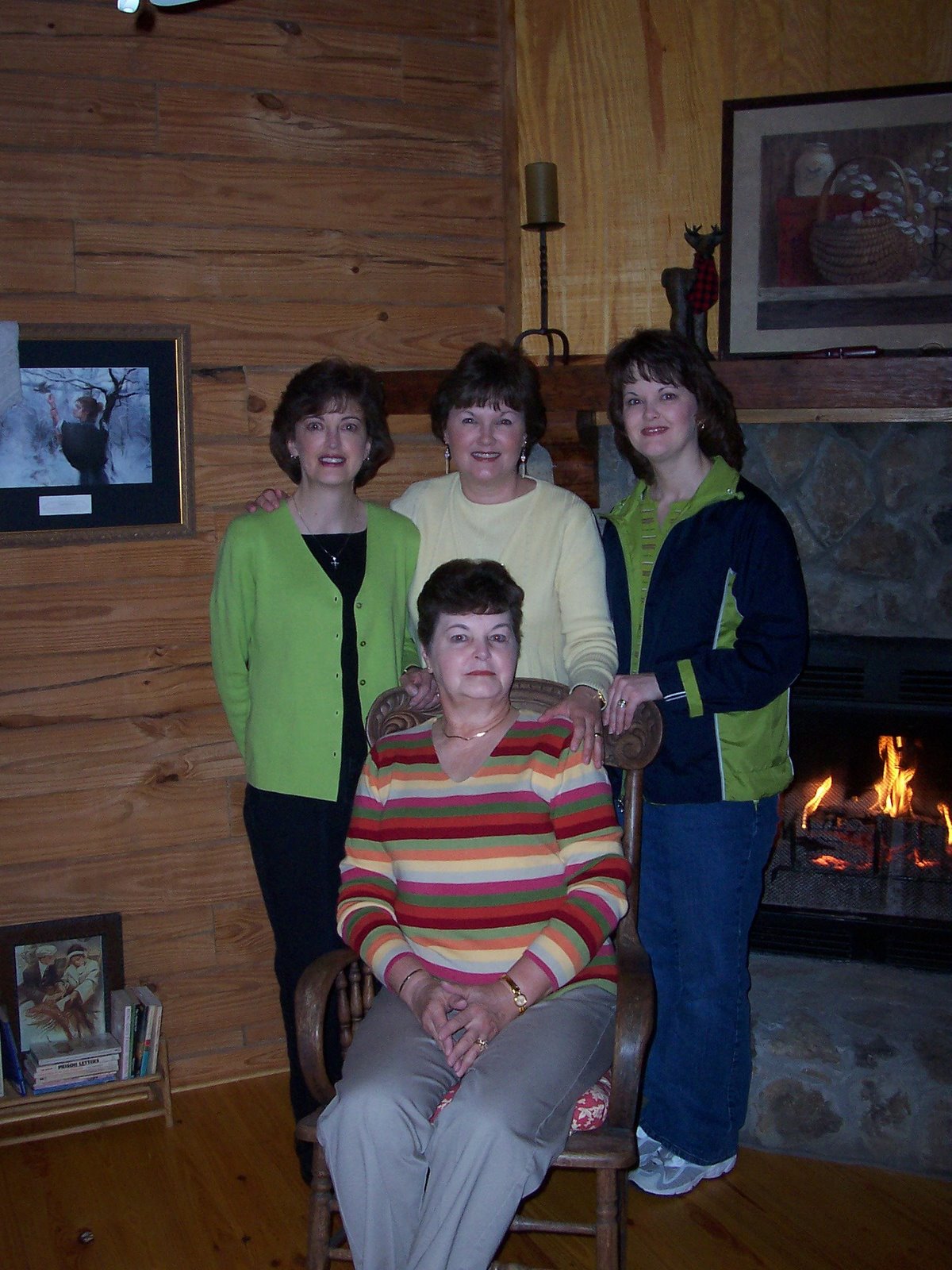 [Mother+and+daughters.jpg]