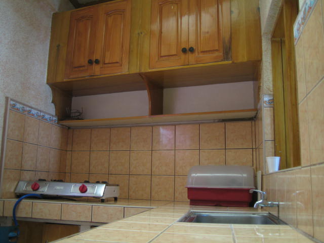 [kitchen.JPG]