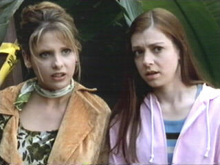 [buffy+and+willow.jpg]