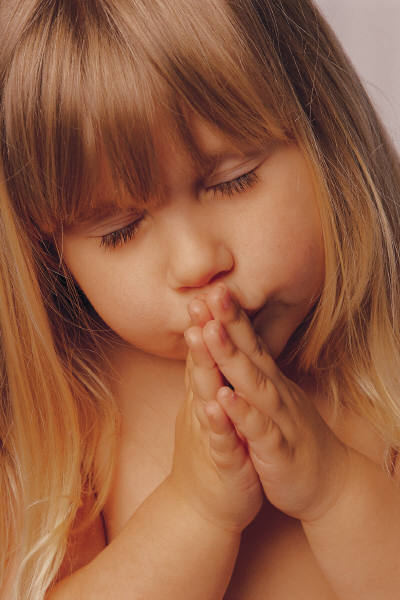 [praying_child.jpg]