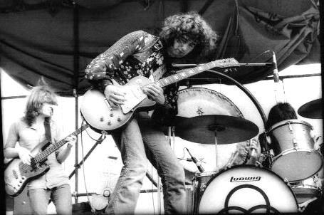 [7+Led+Zeppelin+1972.jpg]
