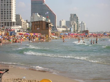 [800px-Israel_-_Tel_Aviv_Beach_001.JPG]