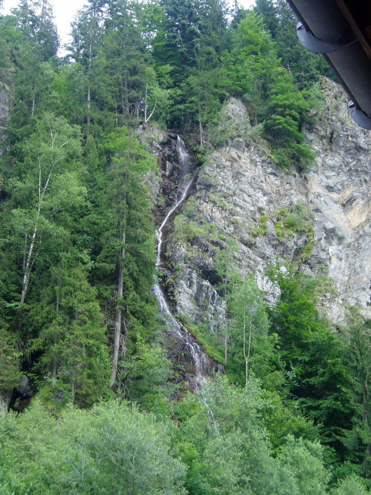 [waterfall-at-servoz.jpg]