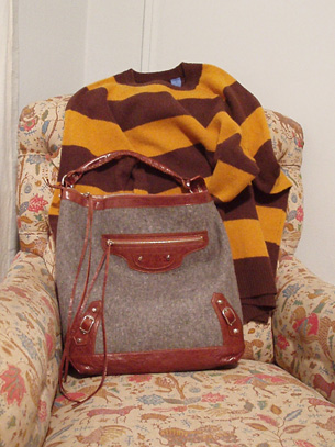 [B+bag+&+sweater.jpg]