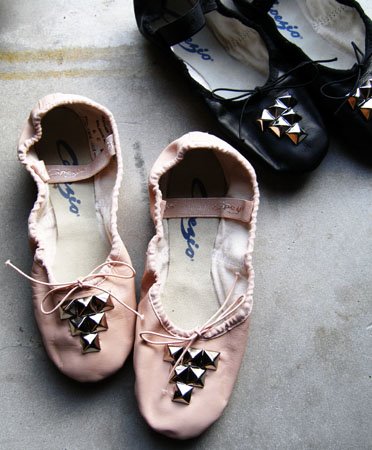 [studded-ballet-slippers-0a.jpg]