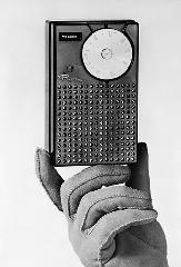 [pocket radio 1954.jpg]