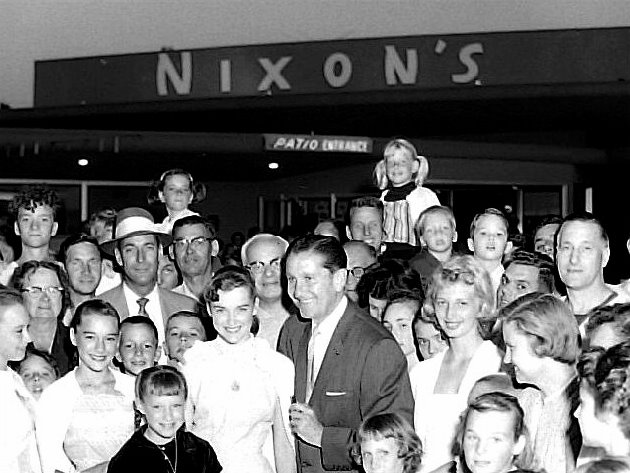 [welk+Nixon's+July+1957.jpg]