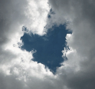 [20070415025446-heart-cloud.gif]