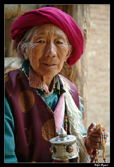 [old_tibetan_woman.jpg]