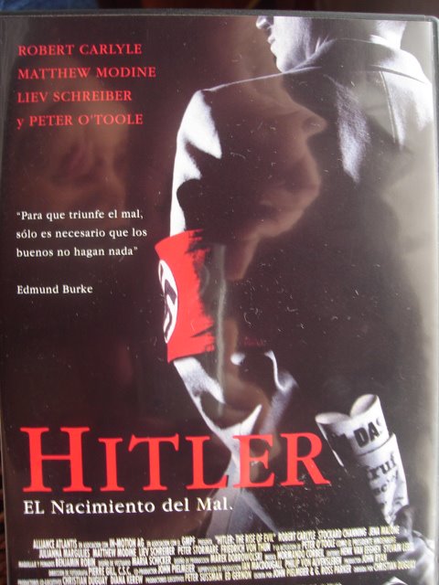 [Hitler.+El+nacimiento+del+mal.JPG]