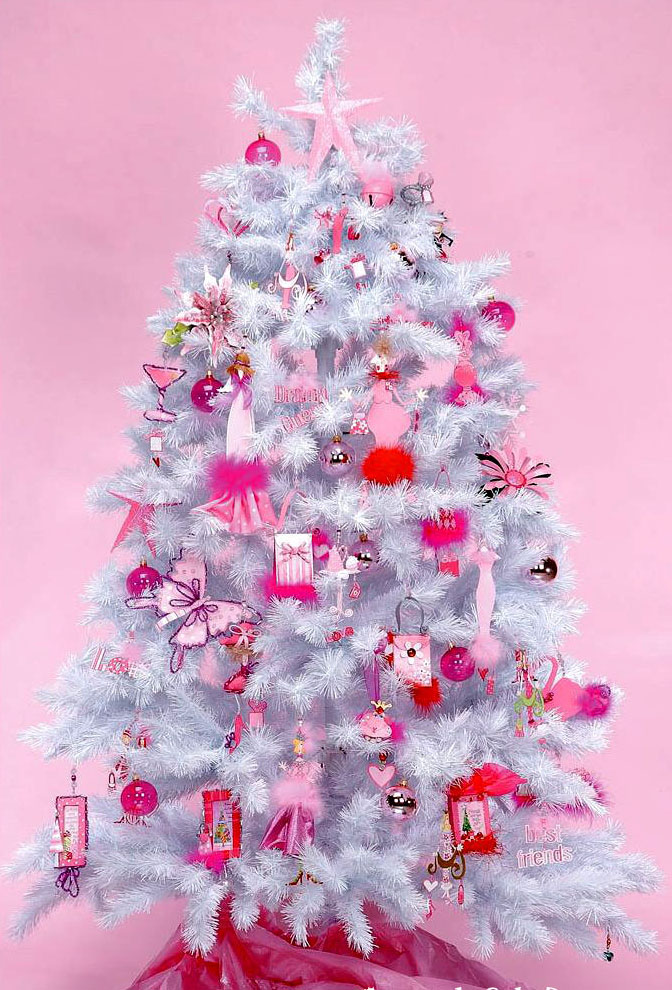 [PinkHot_Ornaments_Tree.jpg]