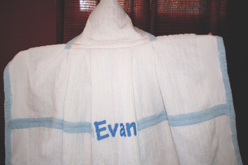 [hooded+towel.JPG]