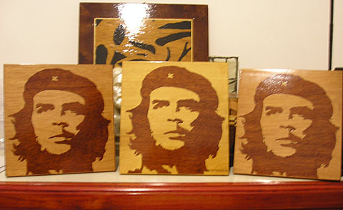 [Che+Guevara+maqueteria.jpg]