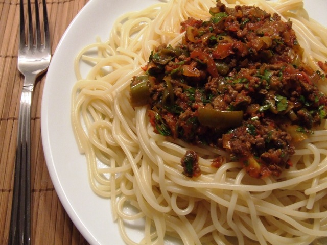 [yesilkivi-spagetti+bolonez.JPG]