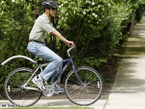 [Obama+riding+bike.jpg]