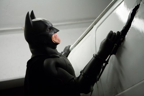 [new-batman-pics-08.jpg]