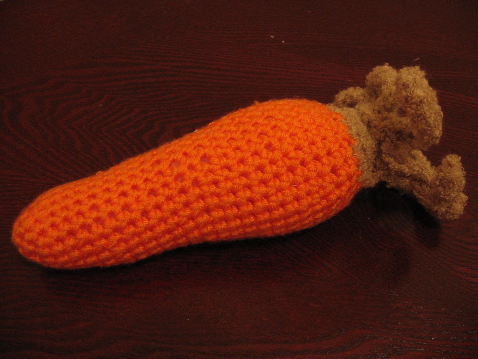 [crochet+carrot.JPG]