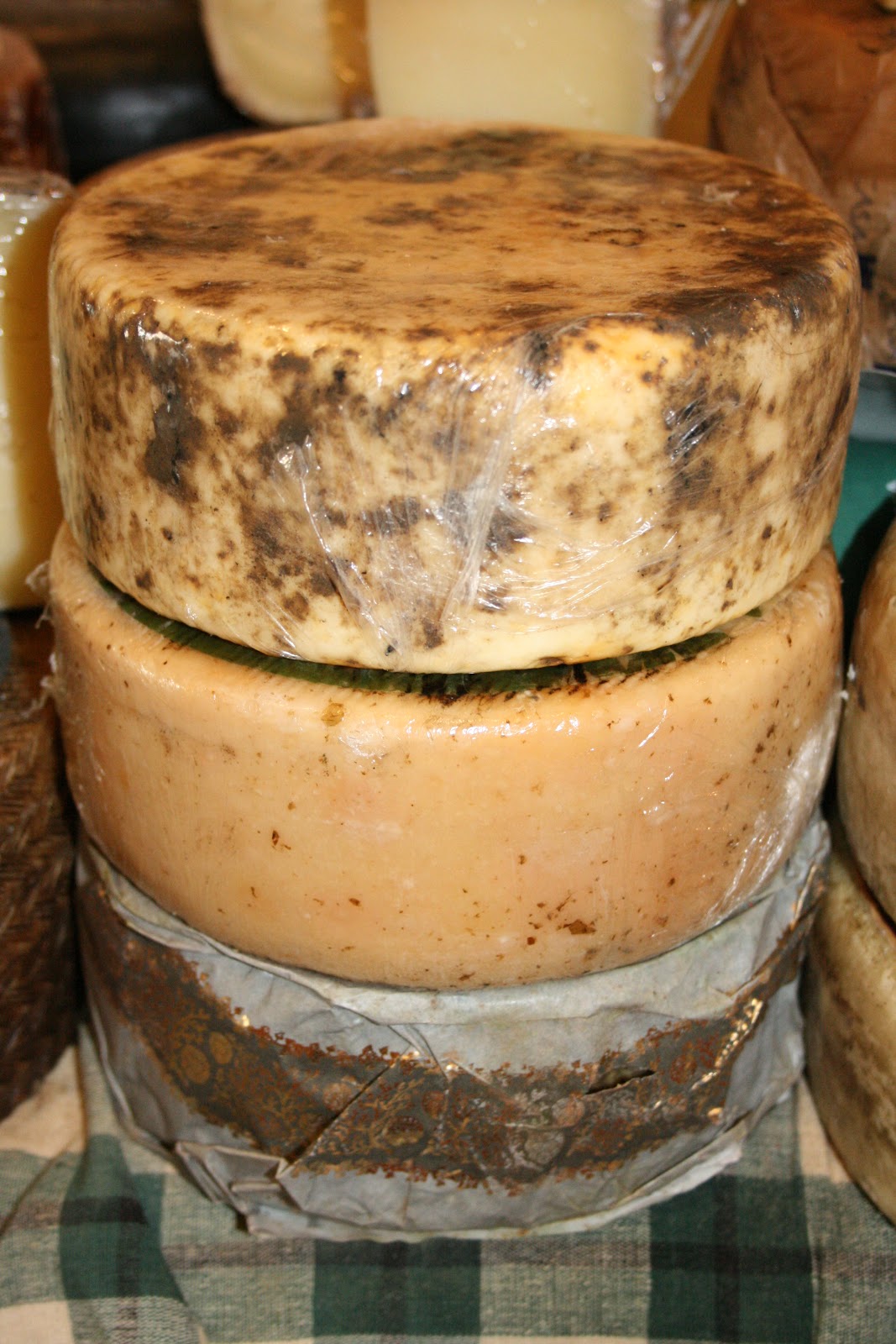 [Cheese+Cheflaszlo+20070906+.+141314.JPG]