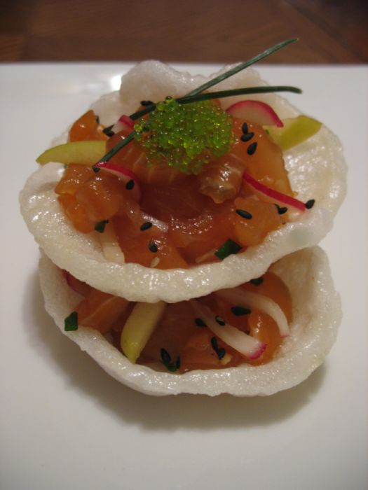 [salmon+tartar+on+shrimp+crackers+3.jpg]