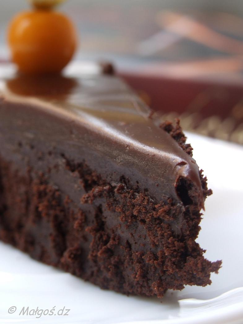 [chocolate+cloud+cake_4.JPG]