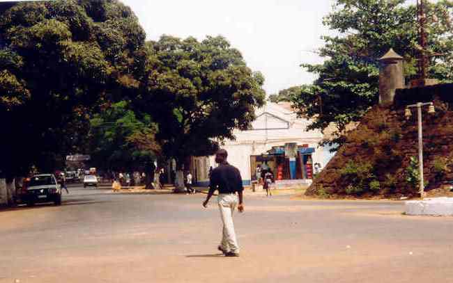 [Guine_Bissau_Praceta_Amura_2.jpg]