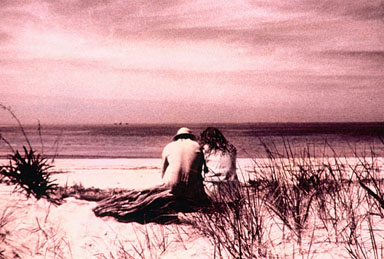 [beach+couple.jpg]