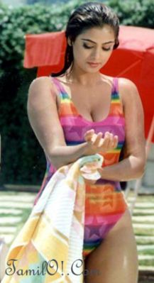 [normal_sexy_hot_tamil_actress_simran67998.jpg]