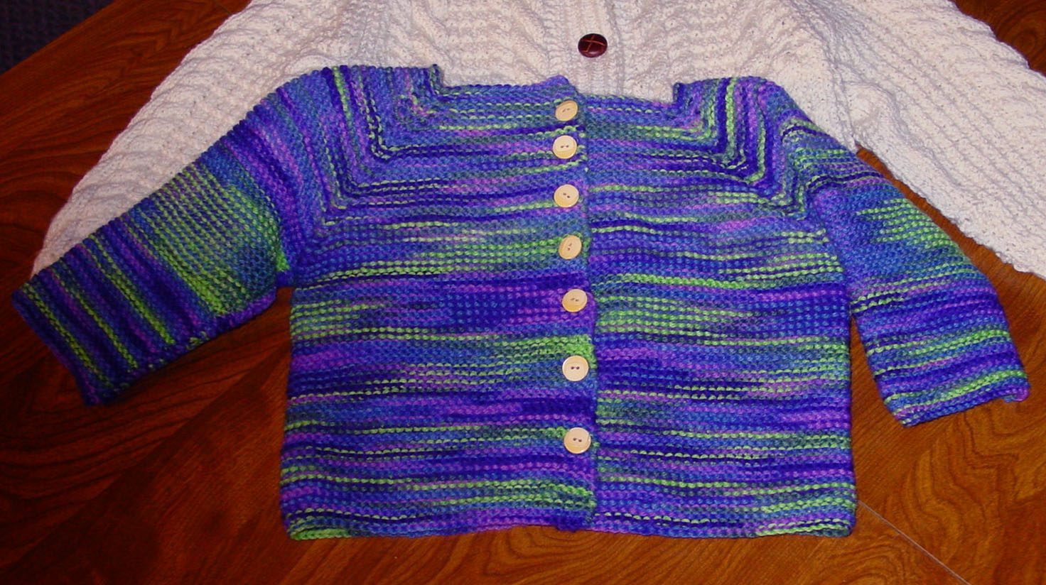 [garter+stitch+sweater.jpg]