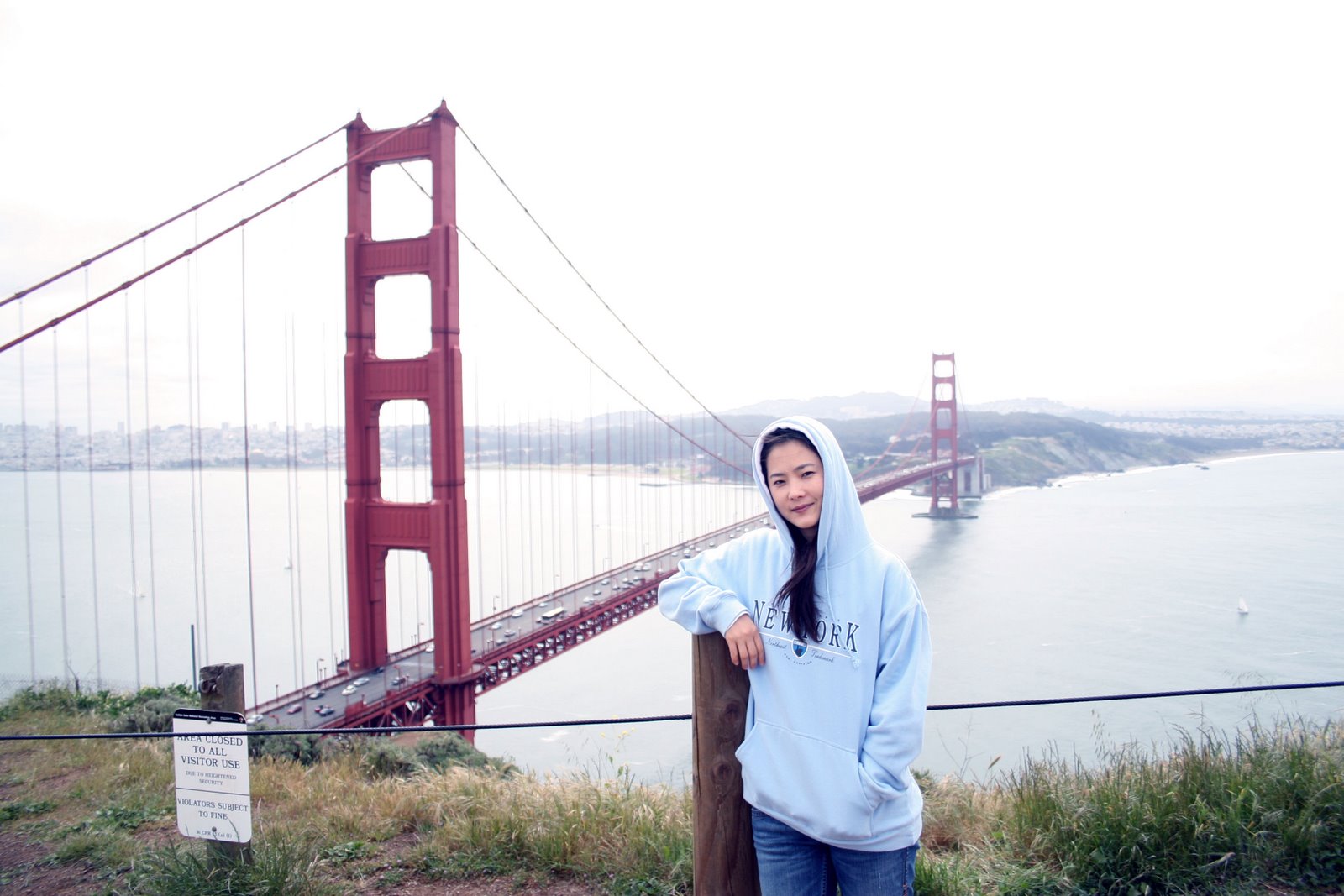 [Rachel+before+Golden+Gate+bridge.jpg]
