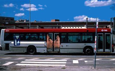[bus-4.jpg]