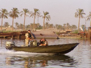 [iraq_boat.jpg]