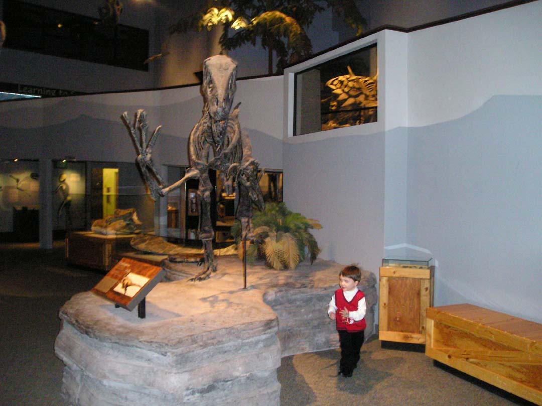 [Dinosaur+Museum+Nathan+&+Dinosaur.jpg]