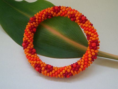 [flower_crochet_bracelet.jpg]