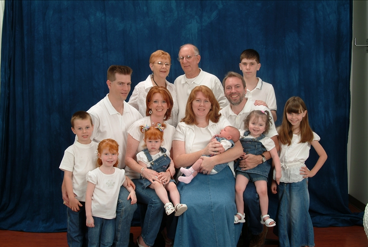 [Family+Picture+2007.jpg]