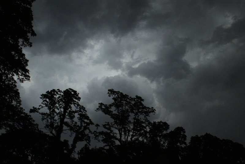 [Thunderstorm+Clouds+over+Poplars_sm.jpg]