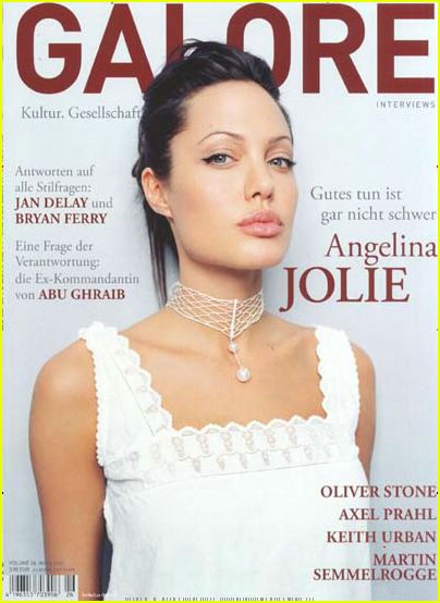 [angelina-jolie-galore-magazine-01.jpg]