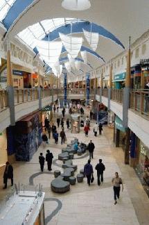 [bluewater_shopping_centre_Dartford.jpg]