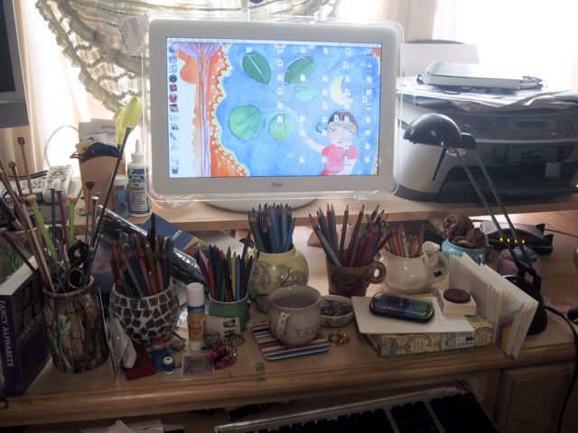 [my+desk.jpg]