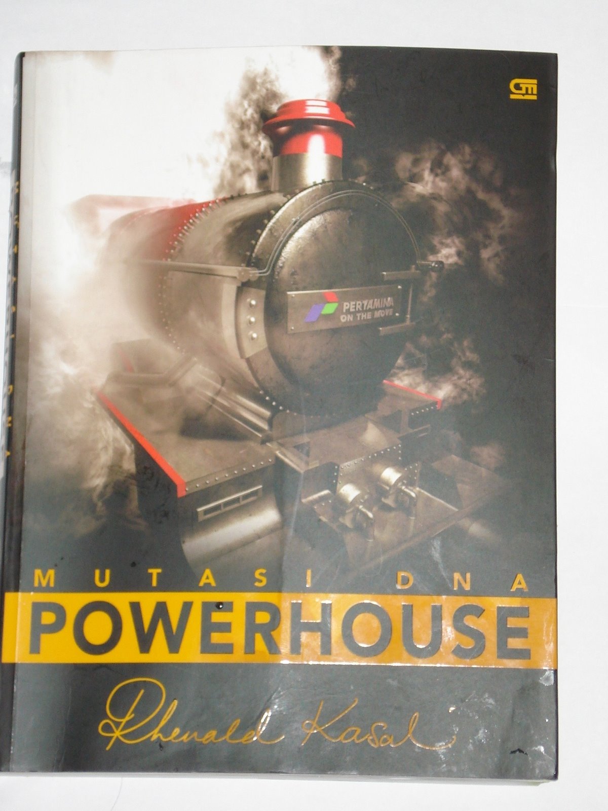 [buku+powerhouse.JPG]