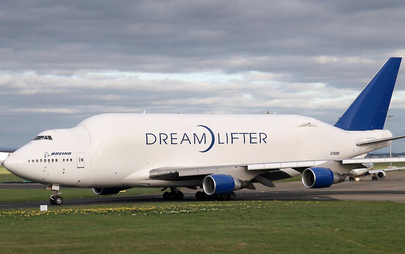[747-400_Dreamlifter-2a.jpg]
